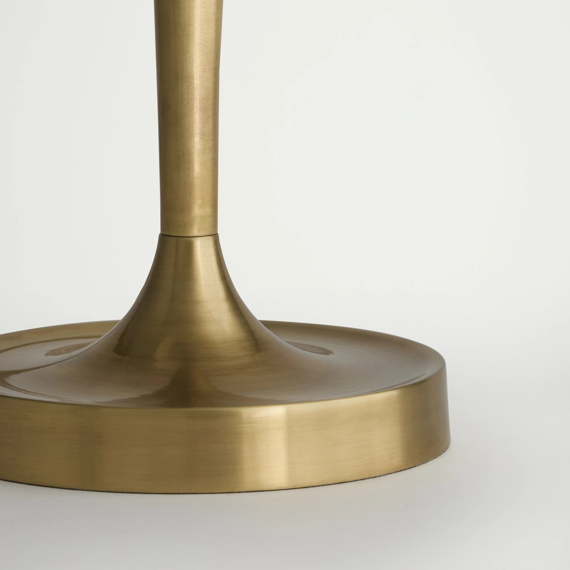 Delicate Balance Lamp